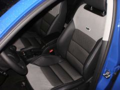 přední obyčejné sedačky z Octavia 2 upravené do tvaru RS